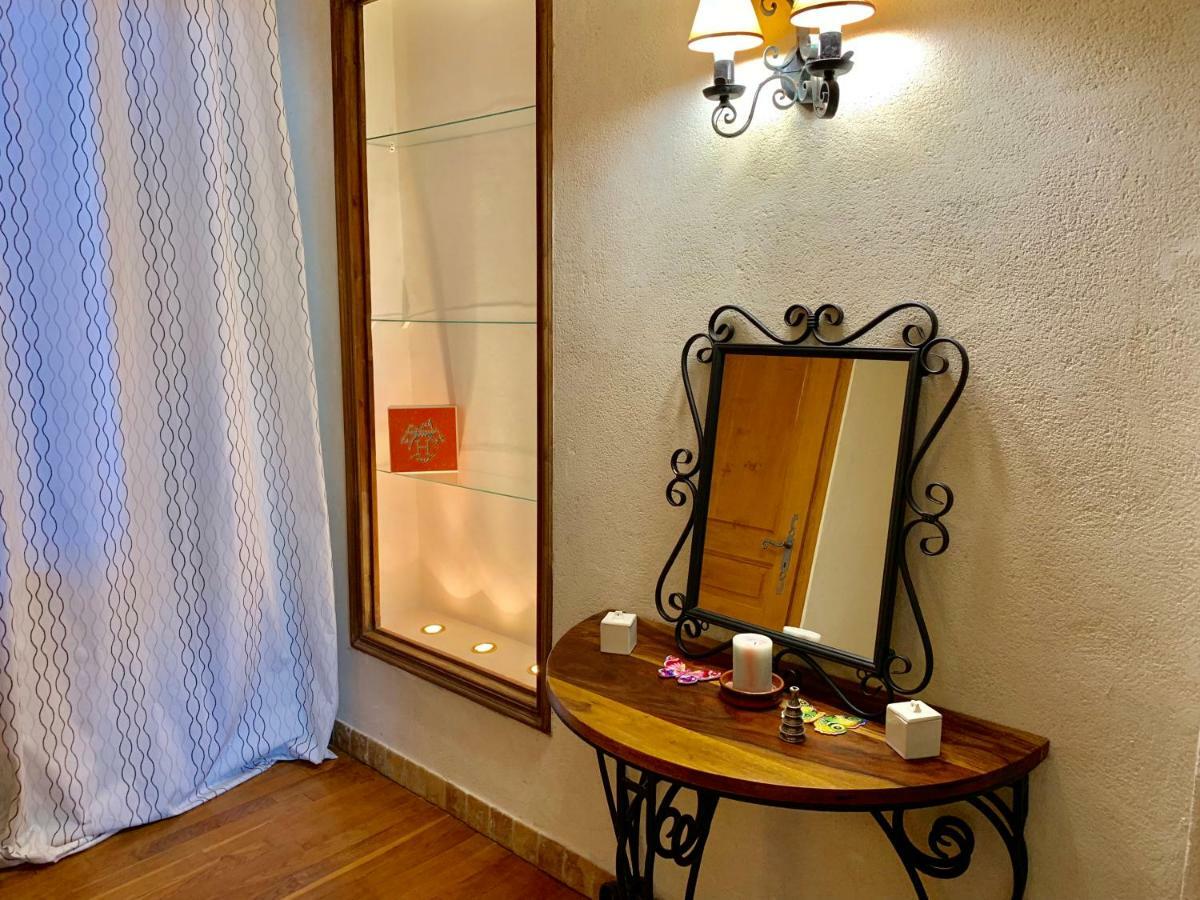 Authentique Bijou Coeur D'Orange A 2 Pas Du Theatre Antique! Villa Dış mekan fotoğraf